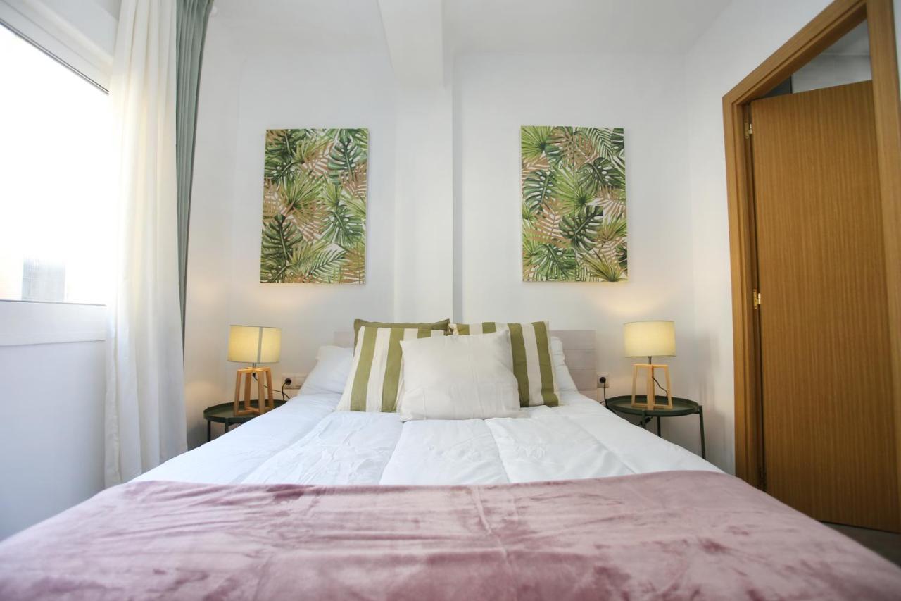 Apartament Apartamento En Calle Mendoza - Zona Huelin & 300 Mts De La Playa Malaga Zewnętrze zdjęcie