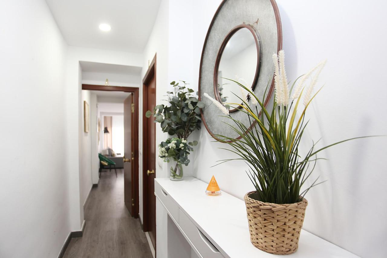 Apartament Apartamento En Calle Mendoza - Zona Huelin & 300 Mts De La Playa Malaga Zewnętrze zdjęcie