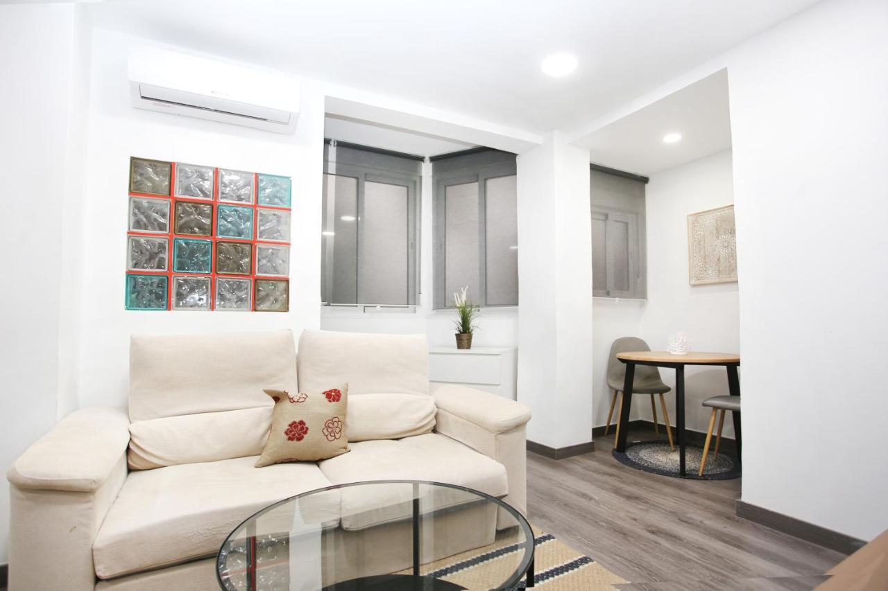 Apartament Apartamento En Calle Mendoza - Zona Huelin & 300 Mts De La Playa Malaga Zewnętrze zdjęcie
